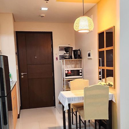 דירות מנילה House Of B&Y At 101 Newport Across Naia T3 מראה חיצוני תמונה